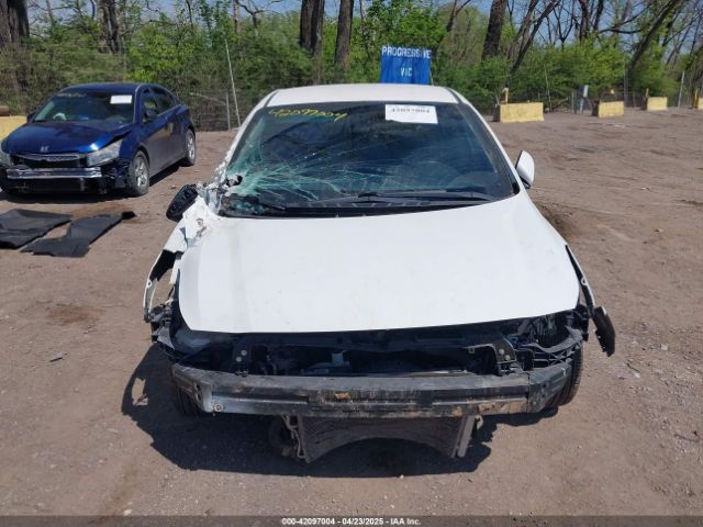 3KPFL4A7XJE235390 KIA FORTE LX