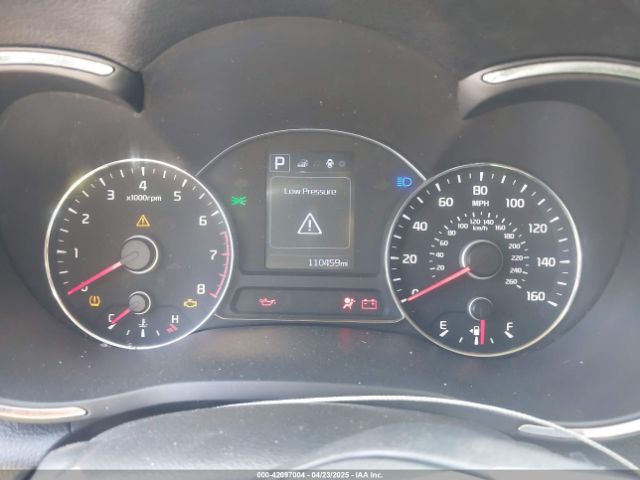 3KPFL4A7XJE235390 KIA FORTE LX