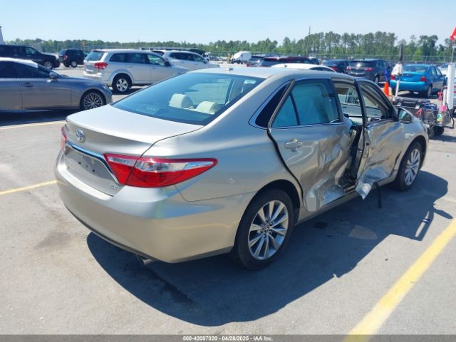 4T1BF1FK3HU786219 Toyota CAMRY XLE