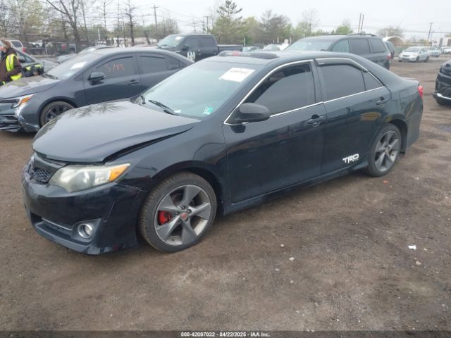 4T1BF1FK0EU325040 Toyota Camry Se Sport