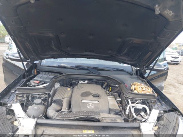 WDC0G4KB2HF247007 Mercedes-Benz Glc 300 4matic