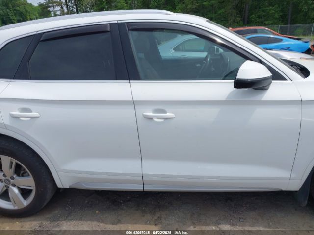 WA1BNAFYXJ2041670 Audi Q5 2.0t Premium/2.0t Tech Premium