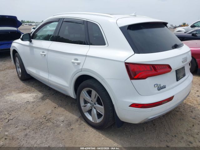 WA1BNAFYXJ2041670 Audi Q5 2.0t Premium/2.0t Tech Premium