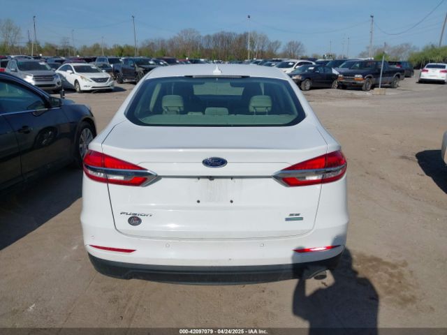 3FA6P0HD6KR265995 Ford FUSION SE