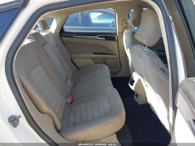 3FA6P0HD6KR265995 Ford FUSION SE