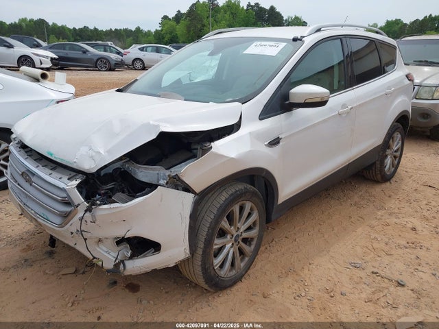 Ford Escape Titanium 2017 1FMCU9J91HUF09534 Image 2