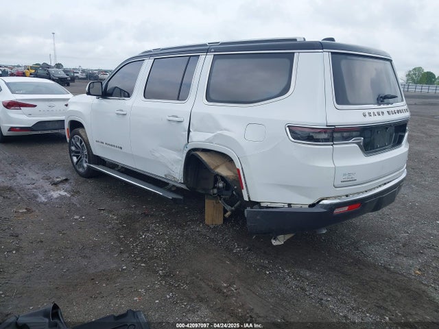 Jeep Grand Wagoneer 2022 1C4SJVGP0NS181909 Image 3