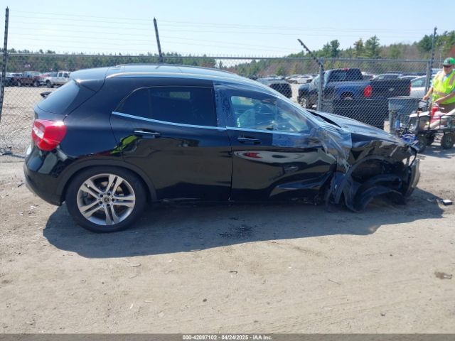 WDCTG4GB2KU016861 Mercedes-Benz Gla 250 4matic