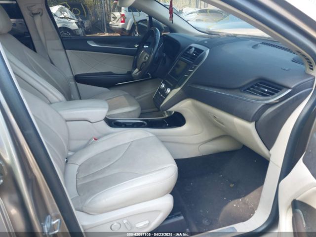 5LMCJ3D93KUL53163 Lincoln Mkc Reserve