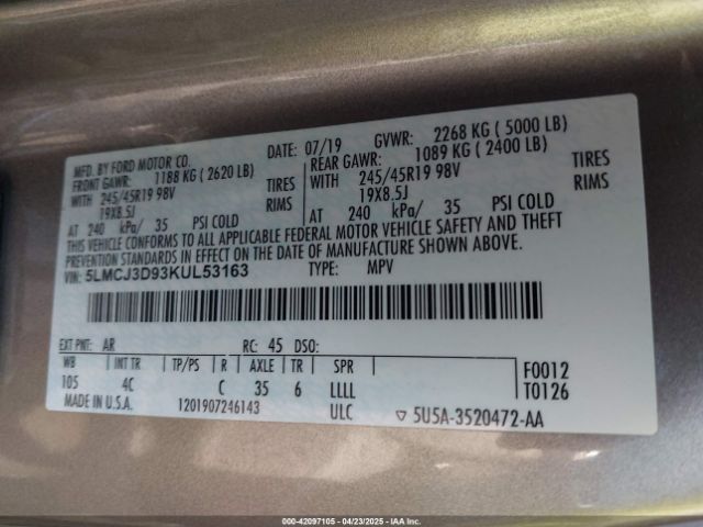 5LMCJ3D93KUL53163 Lincoln Mkc Reserve