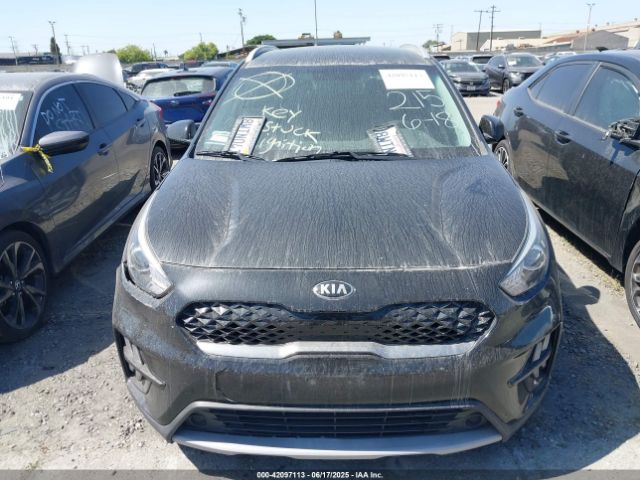 KNDCB3LC9M5475783 KIA NIRO LX