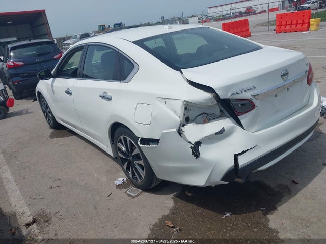 1N4AL3AP5JC148188 Nissan Altima 2.5 Sl