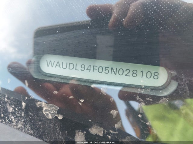 42097136 :رقم المزاد ، WAUDL94F05N028108 vin ، 2005 Audi A6 4.2 مزاد بيع