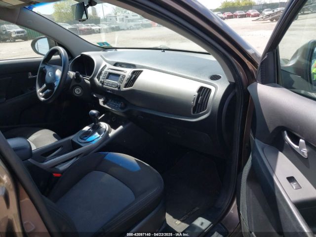KNDPBCAC4E7629701 KIA Sportage Lx