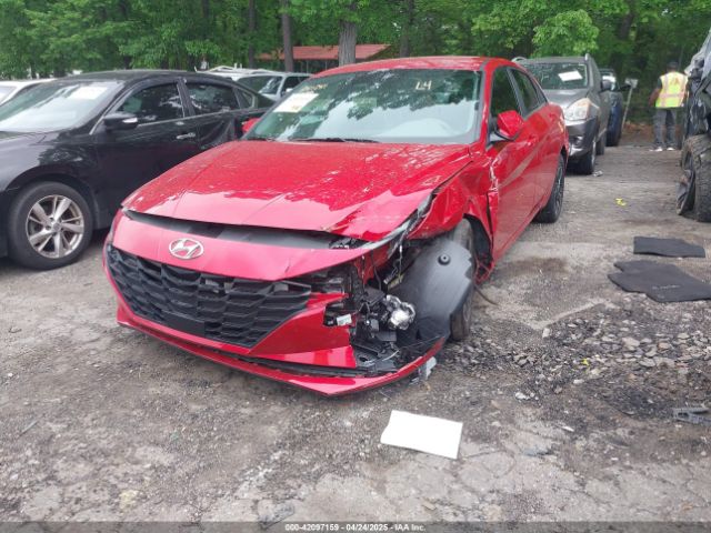 5NPLS4AG4NH063140 Hyundai ELANTRA SEL