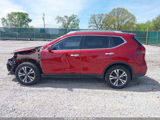 5N1AT2MT5KC726445 Nissan ROGUE SV