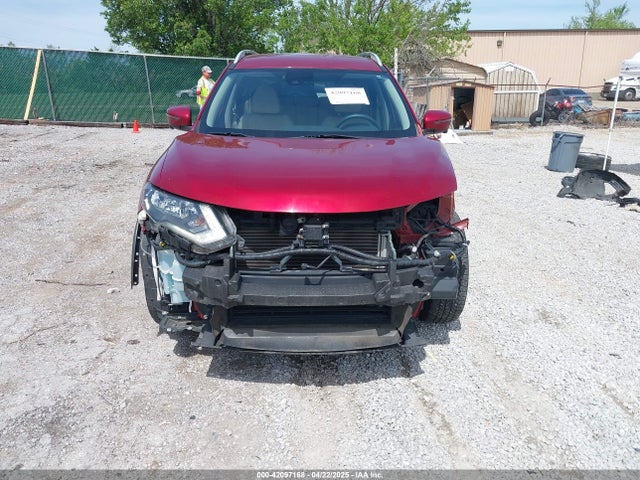 5N1AT2MT5KC726445 Nissan ROGUE SV