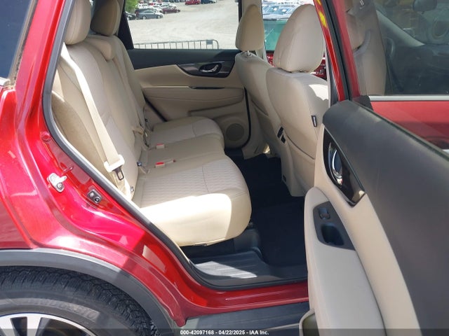5N1AT2MT5KC726445 Nissan ROGUE SV