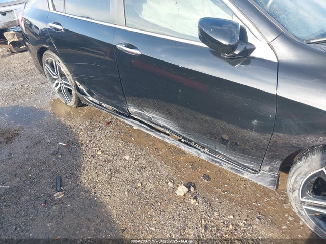 1HGCR2F19HA280717 Honda Accord Sport Se