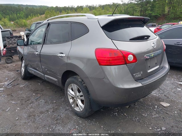JN8AS5MT1FW667962 Nissan Rogue Select S