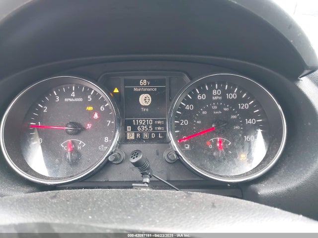 JN8AS5MT1FW667962 Nissan Rogue Select S