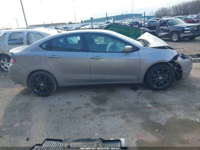 1C3CDFAA0FD433027 Dodge DART SE