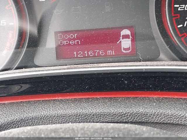 1C3CDFAA0FD433027 Dodge DART SE