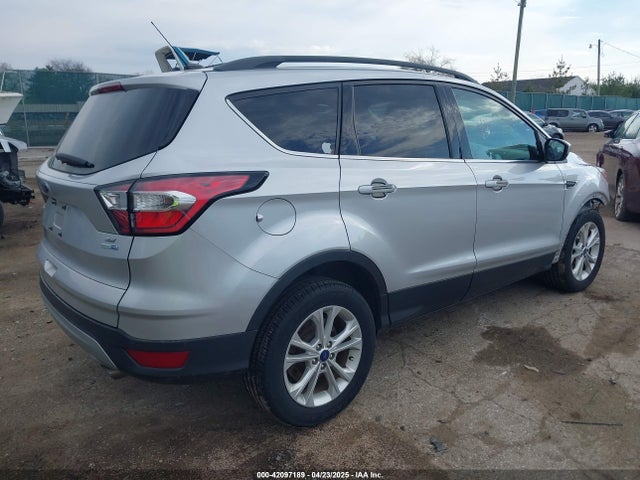 1FMCU9GD7HUB90264 Ford ESCAPE SE
