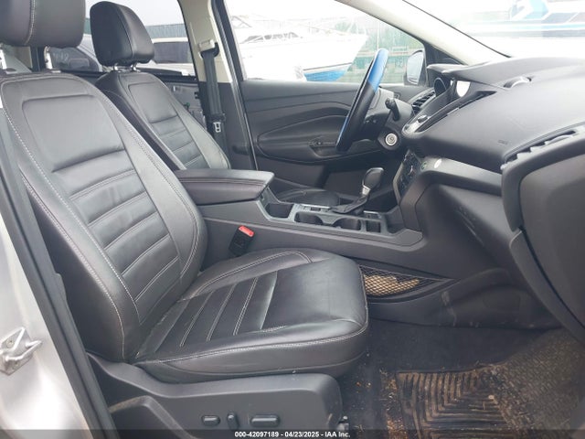 1FMCU9GD7HUB90264 Ford ESCAPE SE