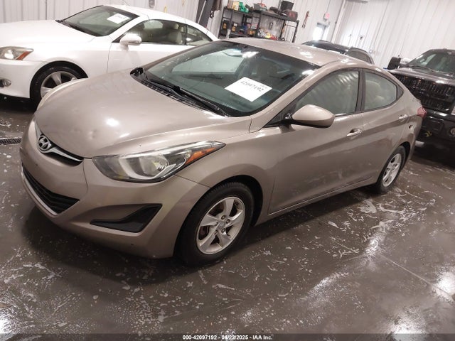 5NPDH4AE5FH631706 Hyundai ELANTRA SE