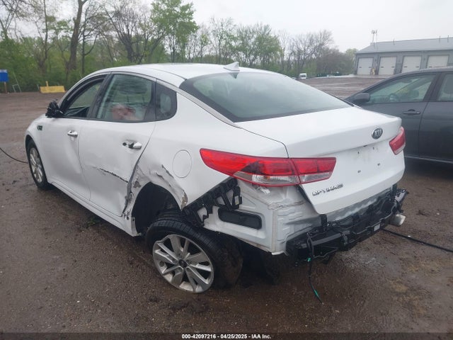 5XXGT4L38JG236267 KIA Optima Lx