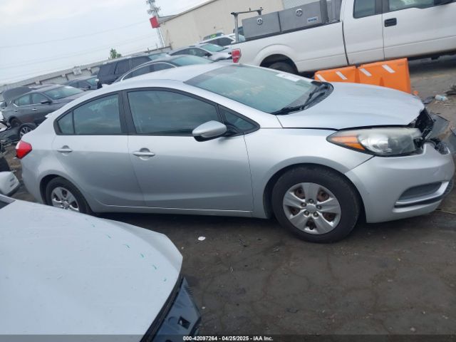 KNAFK4A6XG5481450 KIA FORTE LX