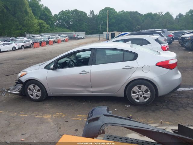 KNAFK4A6XG5481450 KIA FORTE LX