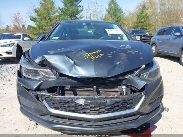 1G1BE5SM6H7174741 Chevrolet Cruze Lt Auto