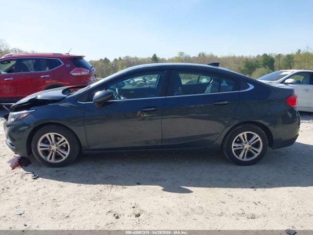 1G1BE5SM6H7174741 Chevrolet Cruze Lt Auto
