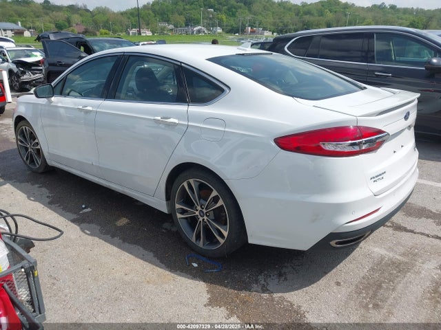 42097329 :رقم المزاد ، 3FA6P0D99LR192821 vin ، 2020 Ford Fusion Titanium مزاد بيع