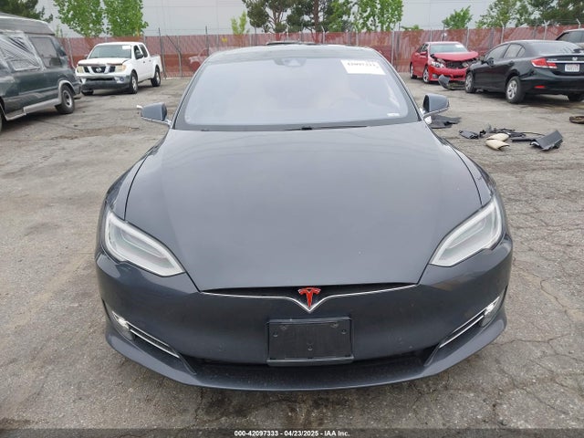 Tesla 2016 2016 5YJSA1E45GF143853 Image 13
