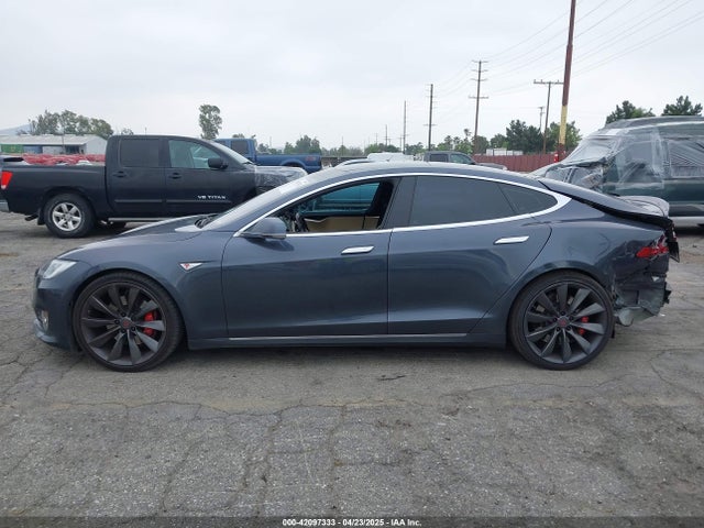 Tesla 2016 2016 5YJSA1E45GF143853 Image 15