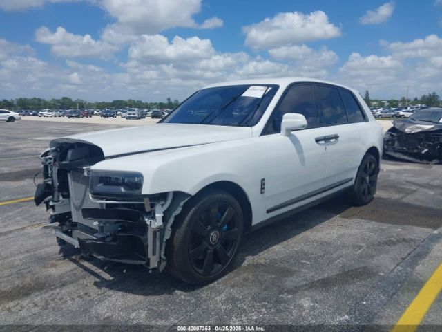 SLATV4C09PU220426 Rolls-Royce Cullinan