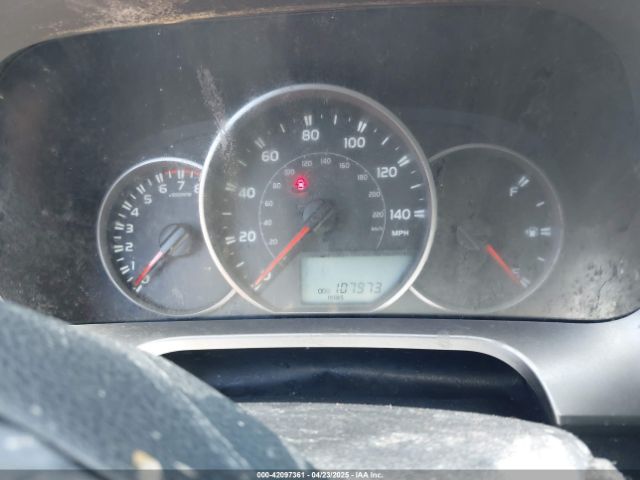 JTMZFREV1GJ064440 Toyota RAV4 LE