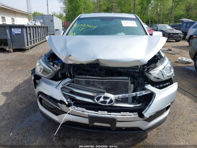 5XYZTDLB7HG457705 Hyundai Santa Fe Sport 2.4l