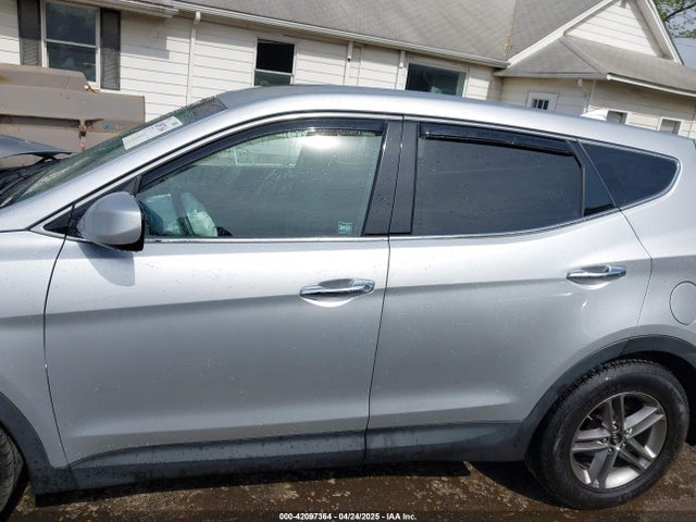 5XYZTDLB7HG457705 Hyundai Santa Fe Sport 2.4l