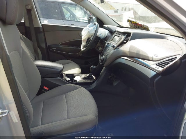 5XYZTDLB7HG457705 Hyundai Santa Fe Sport 2.4l