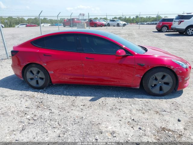 5YJ3E1EA7NF152114 Tesla Model 3 Rear-wheel Drive