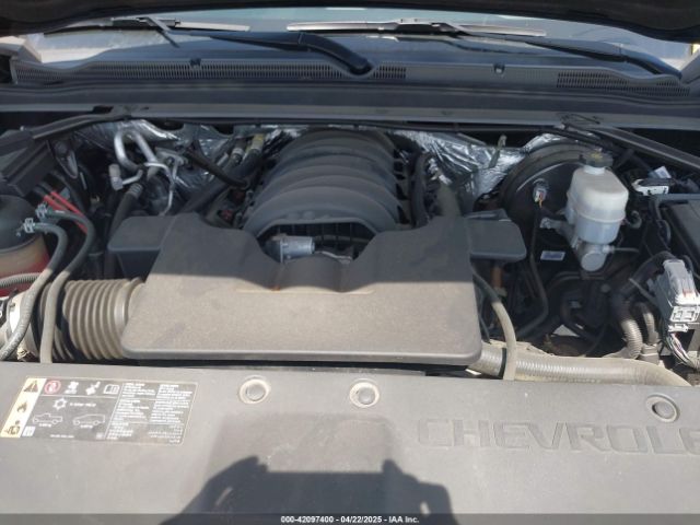 1GNSKBKC7JR245565 Chevrolet Tahoe Lt