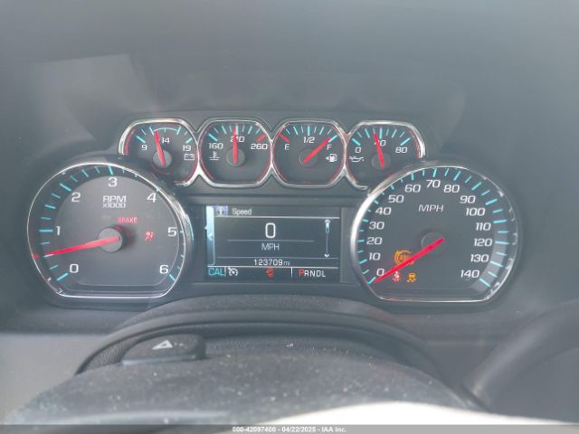1GNSKBKC7JR245565 Chevrolet Tahoe Lt