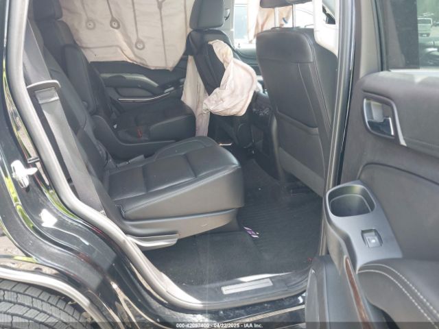 1GNSKBKC7JR245565 Chevrolet Tahoe Lt