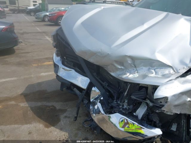 3GCUYDED9LG427576 Chevrolet Silverado 1500 4wd  Short Bed Lt