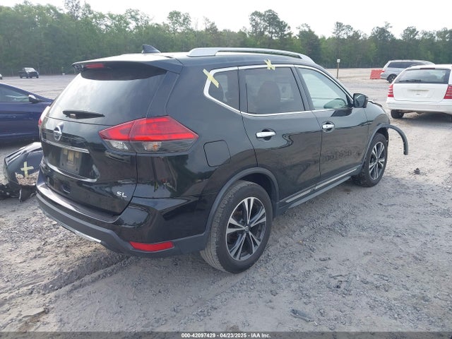 JN8AT2MT5HW401066 Nissan Rogue Sl