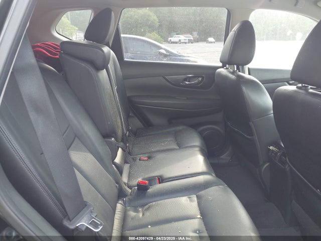 JN8AT2MT5HW401066 Nissan Rogue Sl